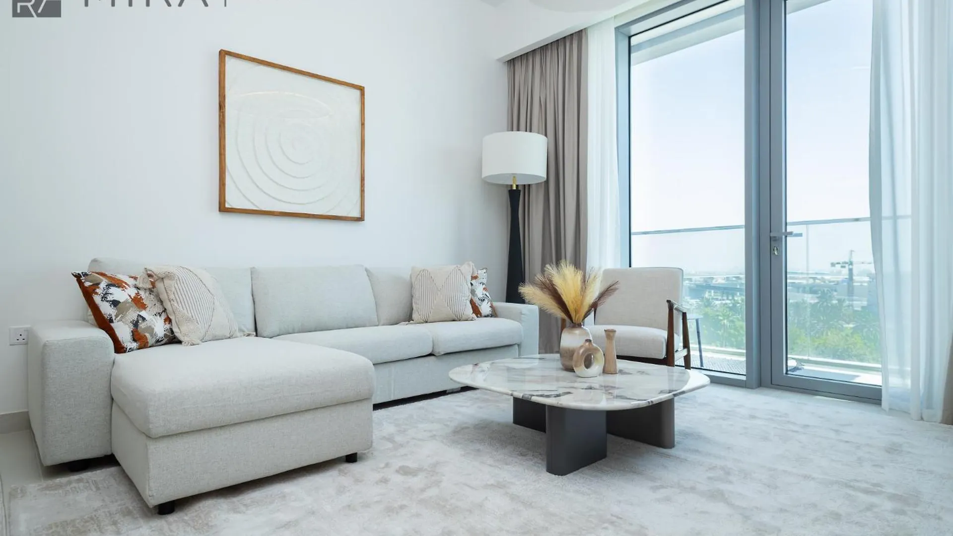 Mira Holiday Homes - Luxury 1Br In Canal Front With Waterfront Living 두바이