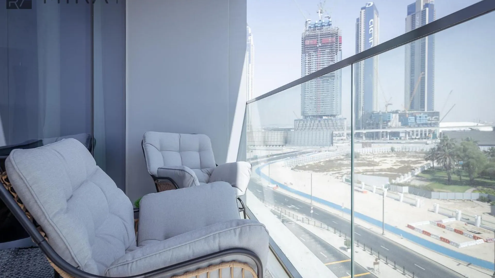 Mira Holiday Homes - Luxury 1Br In Canal Front With Waterfront Living 두바이 0*,